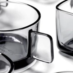Serax Bol Carré En Verre Fumé Gris 6x6cm H3cm -Boutique Cristal d'Arques bol carre en verre fume gris 6x6cm h3cm 4