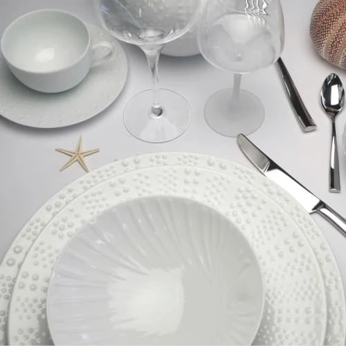 Medard De Noblat Crémier En Porcelaine Blanche 6 Medard De Noblat Crémier En Porcelaine Blanche – Image 4