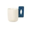 Maisons Du Monde Mug En Grès Blanc Anse Bleue - Lot De 2 -Boutique Cristal d'Arques mug en gres blanc anse bleue 1000 9 38 231073 1
