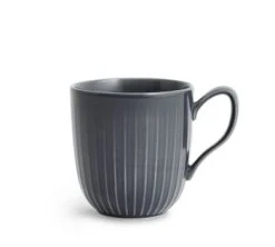 Kähler Design Tasse En Porcelaine Anthracite 33cl -Boutique Cristal d'Arques tasse en porcelaine anthracite 33cl hammershoi