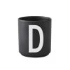 Tasse Noire Design Letters Porcelaine Noir 2 Tasse Noire Design Letters Porcelaine Noir -Boutique Cristal d'Arques tasse noire design letters porcelaine noir 114